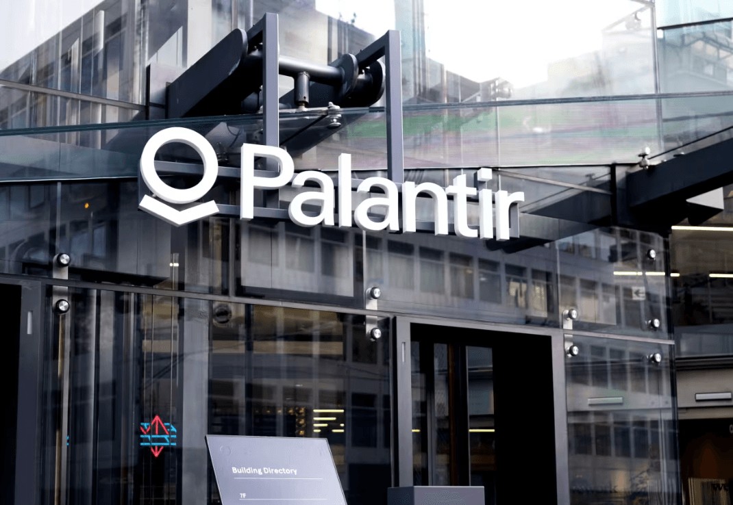 PLTR 股票较历史高点下跌 35%:现在是买入时机吗?